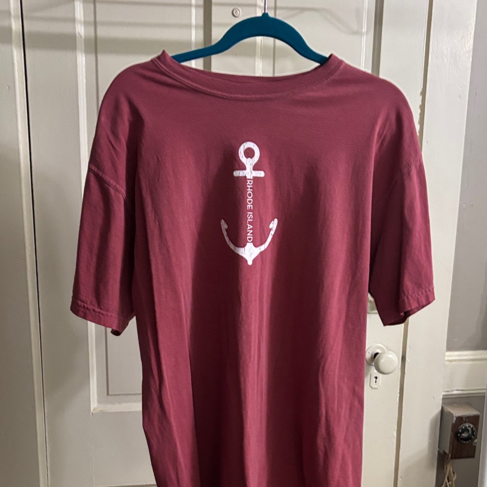 Comfort Colors Anchor Graphic T-Shirt - Burgundy. RHODE ISLAND